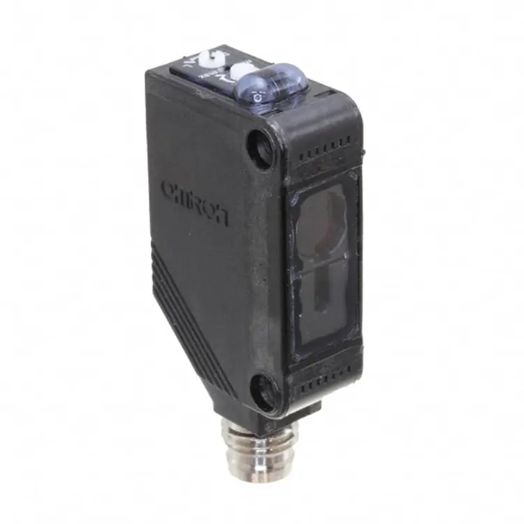اومرون E3Z-LR86